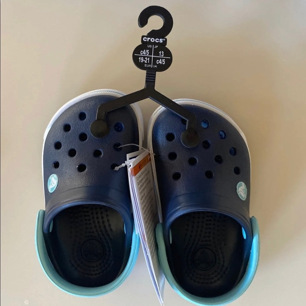 *SOLD* NWT croc toddler C4/C5